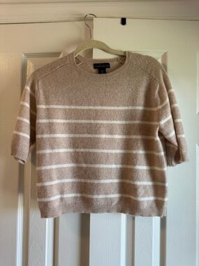 House of Harlow 100% cashmere short sleeve sweater